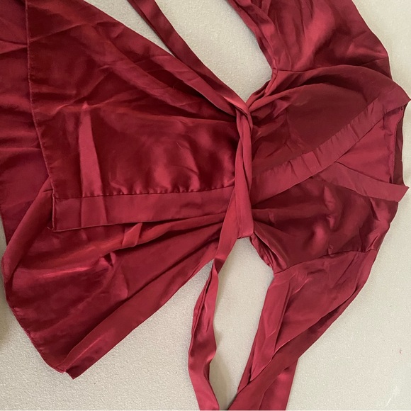 Satin Short Red Maroon Robe - Picture 5 of 8